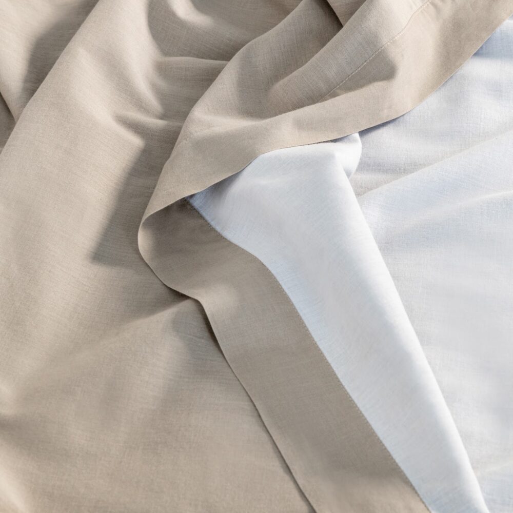 Reverse Taupe Reverse Taupe